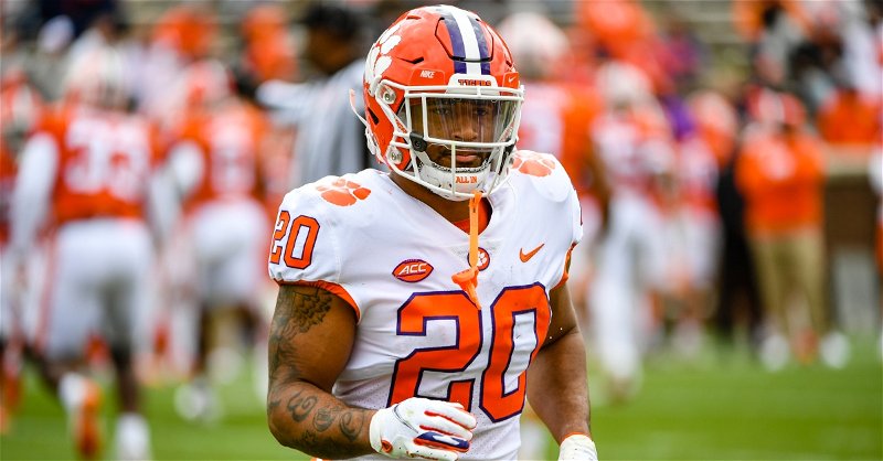 For Clemson's Domonique Thomas, the rainbow after the storm is comforting